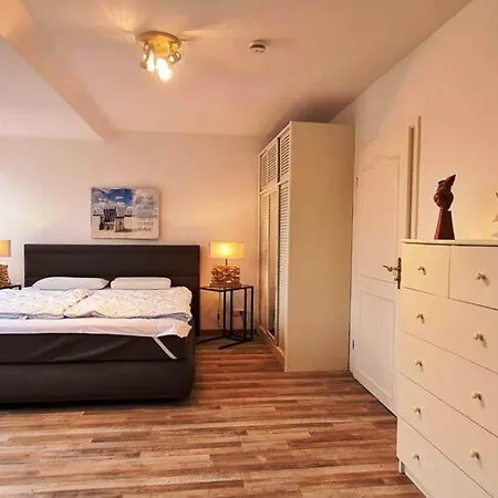 Charming Country In On Fehmarn Holiday home *